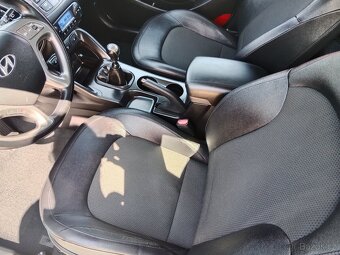 Hyundai IX35 1,7CRDI,85KW,,146000KM,ČR,,Serviska - 16
