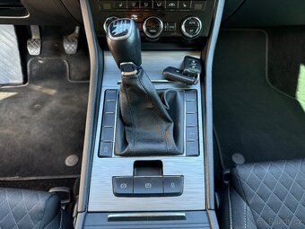 ŠKODA SUPERB KOMBI FACELIFT 2020 1.5TSI 83.000KM STYLE - 16