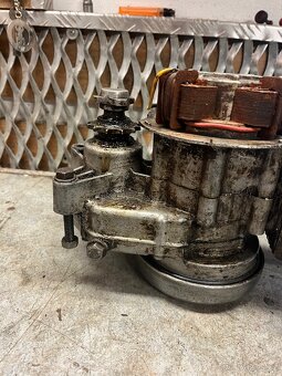Motor babetta 207 + díly - 16