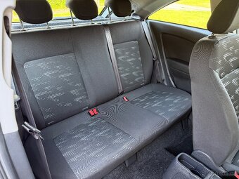 Opel Corsa 1.2i 63kW, ČR, 8/2014, 1.maj. jen 88tkm. - 16