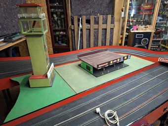 VZÁCNÝ NÁLEZ Vintage Carrera Club - čtyřdráhová dřevěná z - 16