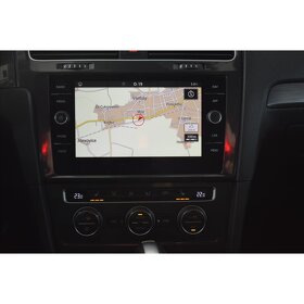 Prodám Volkswagen Golf 2.0 TDI Combi r. 2020. 131080km - 16