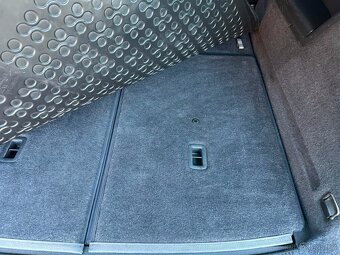 Volkswagen Sharan 2.0Tdi 110kw DSG 7-míst - 16