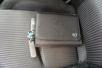 MAZDA 3 2,0i 121kw REVOLUTION 2014 ODPOČET DPH - 16