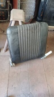 Autosedačky retro-veteráni - 16
