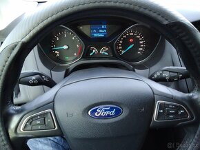 Ford Focus 1.5 TDCi 2015/2016 ve velmi dobrém stavu LEVNĚ - 16