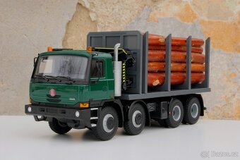 TATRA TERRNo.1 T815 8x8 lesovůz - KADEN 1:43 - 16