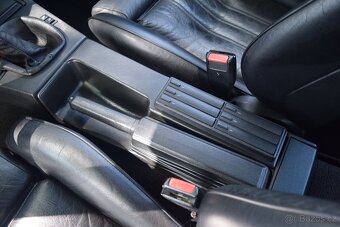 BMW E30 325i - 16