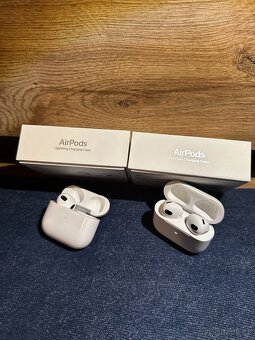 Apple AirPods (3. generace) Lightning nabíjecí pouzdro - 16