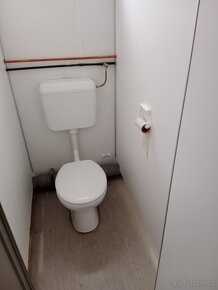 Sanitární stavební kontejner - použitý (109) - 16