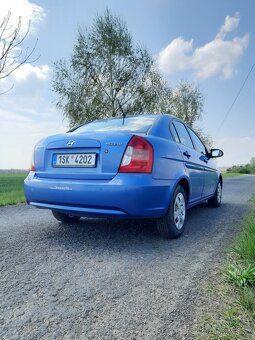 Hyundai Accent rv.2011 - 16