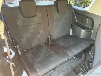 Suzuki Grand Vitara 2.4i Tažné Uzávěrka Výhřev sedadel - 16