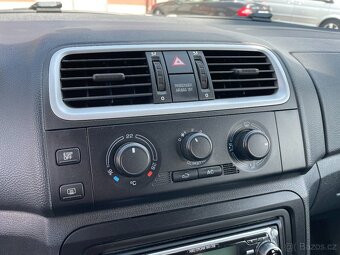 Škoda Roomster 1.4 16v Style - 16