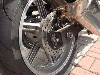 Honda CBF 500N - 16