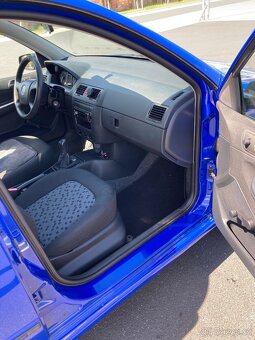 Fabia - 16