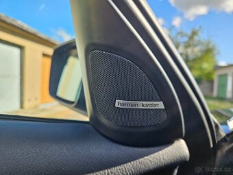 BMW e46 330Xi touring M-paket II, Harman-Kardon, r. 2002 - 16