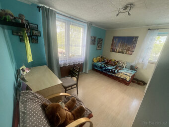 Prodej rodinného domu 7+1 Křinec, 210m², pozemek 619 m² - 16