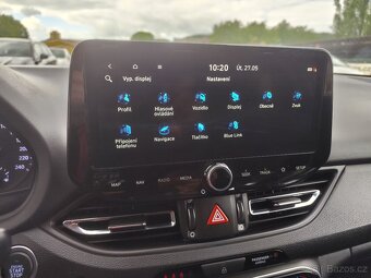 Hyundai i30.Comfort,1.6CRDI.85kw.R.V.1/2022.Km 80 200 - 16