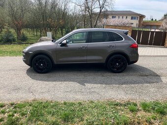 Cayenne fl 3.0 TDI 180kw 8g AT Rozvody ČR 2012 DPH - 16