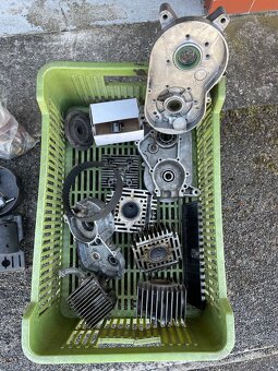 Babetta 207 + díly a výfuk - 16