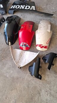 Honda cbr 900 rr sc33 a sc28 - 16