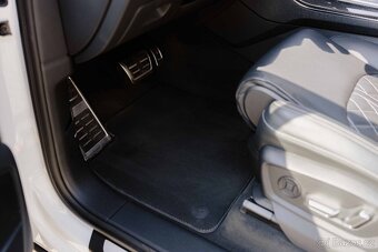 Audi SQ7, 373kw, 4,0 V8 benzín, odpočet DPH - 16