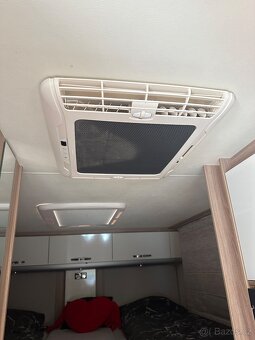 Obytný auto Burstner - 16