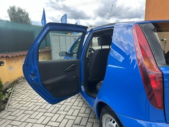 Fiat Punto 1.2i 44kW - 16