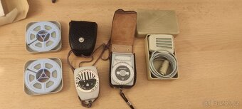 Staré fotoaparáty, kamera a príslušenství - 16