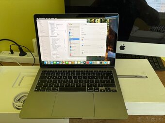 Macbook Air 13" M1 chip 8 GB RAM | 256 SSD | TOP stav - 16