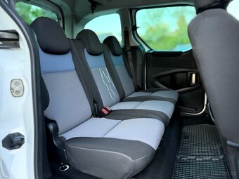 PEUGEOT PARTNER TEPEE 1.6HDI 55kw ÚPRAVA PRO ZTP/RUČNÍ OVLÁD - 16