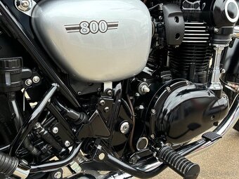 Kawasaki W800 - 16