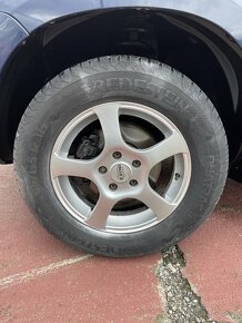 Dacia Duster 1.6i benzin  4x4 - 16