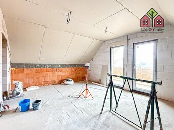 RD ve výstavbě, obytná plocha 346 m2, zahrada 853 m2, dvouga - 16