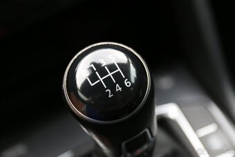 Volkswagen Tiguan 1.4 92Kw, ČR, TAŽNÉ - 16