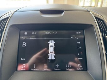 Ford S-MAX Titanium 2.0TDCi 132kW,AUTOMAT, TAŽNÉ - 16