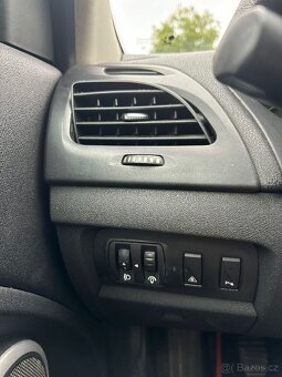 RENAULT FLUENCE - 16