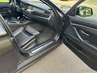 BMW Řada 5, 535d 230kW webasto - 16