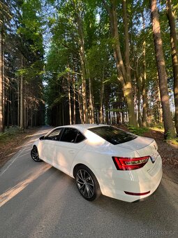 Škoda Superb - 16