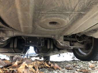 bmw 530D e60 náhradník dily , silbergrau metallic e60 - 16