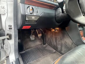 MERCEDES BENZ W124 260E BEZ KOROZE PŮVOD ČR - 16