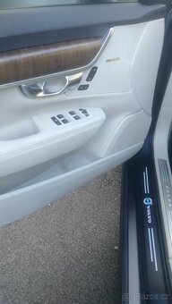 Prodám Volvo V90 Cross Country B4 Mild Hybrid - 16