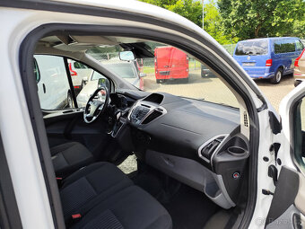 Ford Transit Custom 2,0TDCi 96KW 6MÍST AC L2H1 ČR 1.MAJ DPH - 16