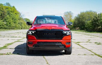 DODGE RAM 1500 5,7 HEMI 2022 GT 14 000 km - 16