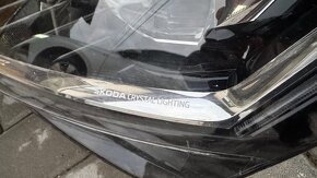 Světlo LED,přední nárazník a Škoda Superb III fl - 16