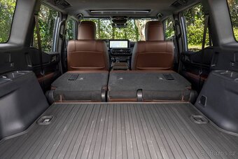 2025 TOYOTA LAND CRUISER HYBRID 4WD - 16
