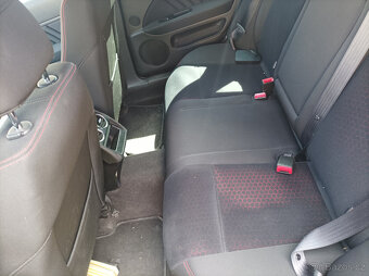 Alfa Romeo 159 2.0 JTDm - 16