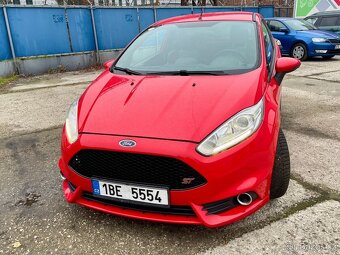Ford Fiesta ST - 16