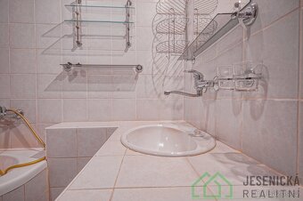 Prodej bytové jednotky 3+kk ve městě Jeseník - 16