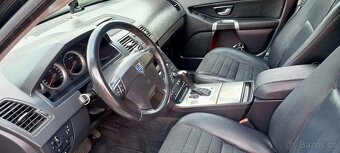 Volvo XC90 2.4 D5 147kw 7míst Momentum 2011 Alcantara - 16